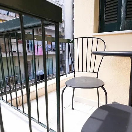 Delmare Mqueen Θεσσαλονίκη