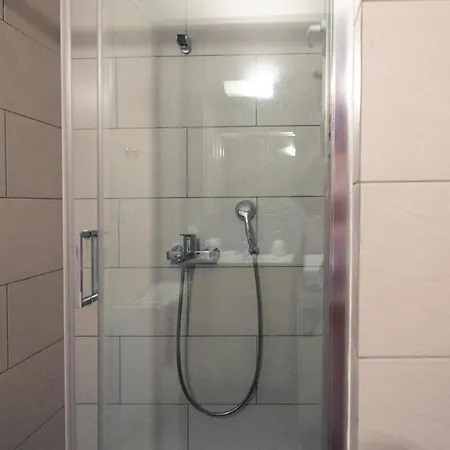 Delmare Mqueen Appartement